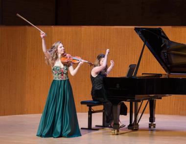 Violinist, Audrey Goodner. Photo by Martyn Selman.