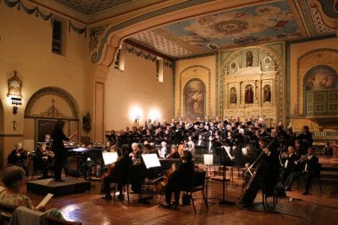 Serenade to Music will be presented in the beautiful Mission Santa Clara with Symphony San José Chorale and musicians of Symphony San José. Elena Sharkova conducting.