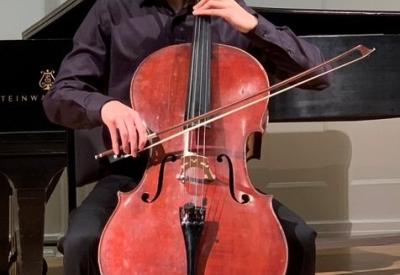 Cellist William Tan in performance