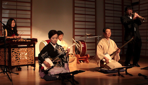 <em>Miyoshi Sketches</em>: Yangqin Zhou (santur), Chizuru Hamada (shamisen), Melody Takata (taiko), Tatsu Aoki (shamisen), Francis Wong (saxophone) Photo by John O'Donnell