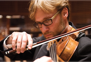 Violist Jonathan Vinocour