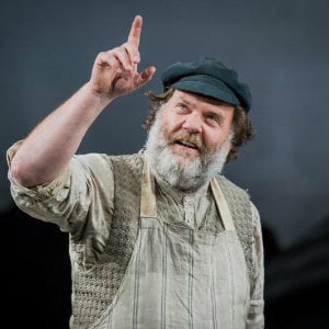 Bryn Terfel as the Fiddler. On the Roof. (Coming on BBC Proms July 24)